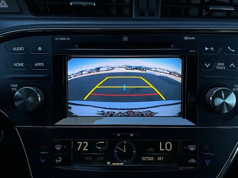 Used 2016 Toyota Avalon Limited w/ Toyota Safety Sense Package image 37