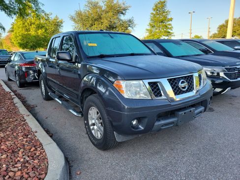 Used 2014 Nissan Frontier SV w/ SV Value Truck Package RWD image 14