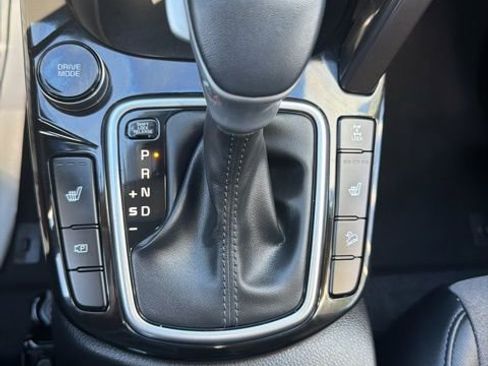 Used 2024 Kia Seltos S image 18