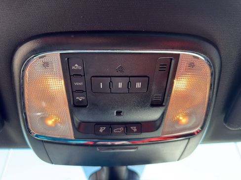 Used 2020 Dodge Durango R/T w/ Trailer Tow Group IV image 24