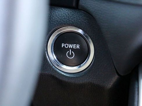 Used 2024 Toyota RAV4 SE image 14