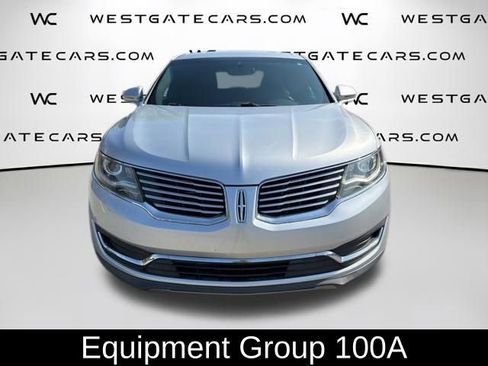 Used 2016 Lincoln MKX Premiere FWD image 2