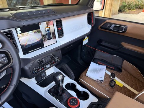 Used 2024 Ford Bronco Raptor image 33