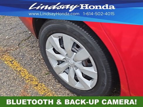 Used 2015 Toyota Corolla LE image 10