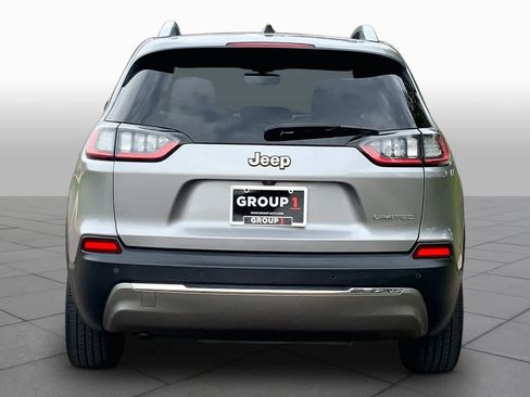 Used 2019 Jeep Cherokee Limited FWD image 5