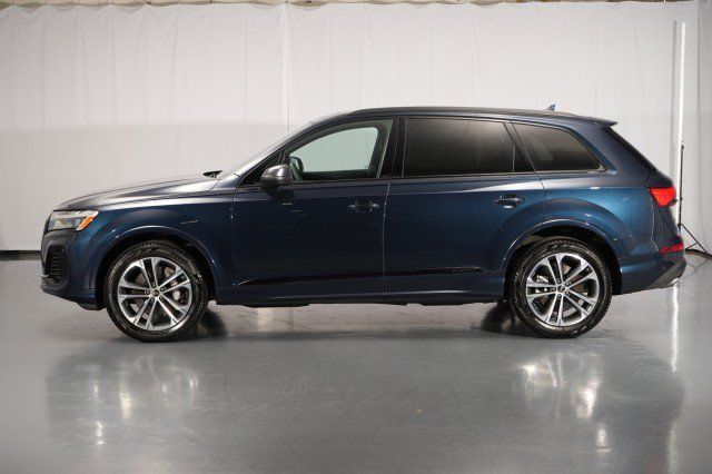 Used 2025 Audi Q7 2.0T Premium Plus w/ Premium Plus Package AWD/4WD image 2