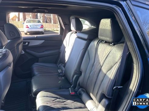 Used 2025 Acura MDX A-Spec image 11