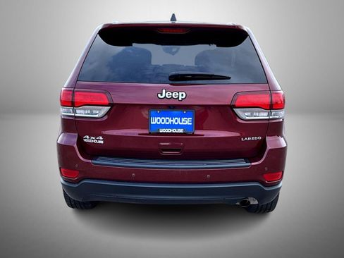 Certified 2022 Jeep Grand Cherokee Laredo X image 6