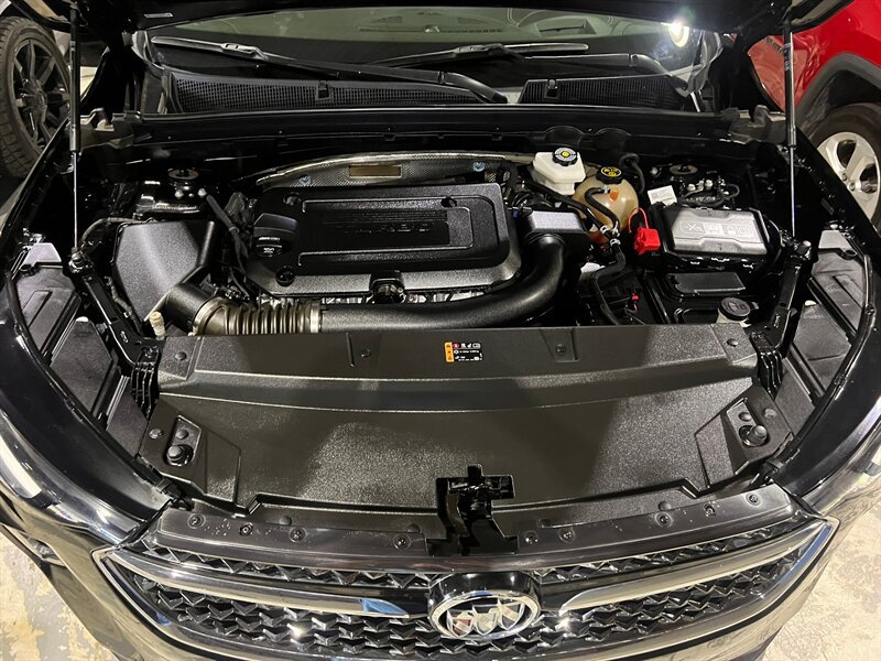 Used 2023 Buick Envision Avenir AWD/4WD image 46