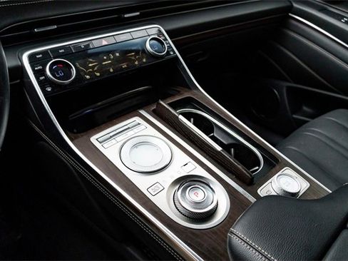 Used 2021 Genesis GV80 2.5T w/ Advanced Package 03 image 17