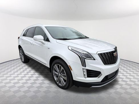 New 2026 Cadillac XT5 Premium Luxury image 3