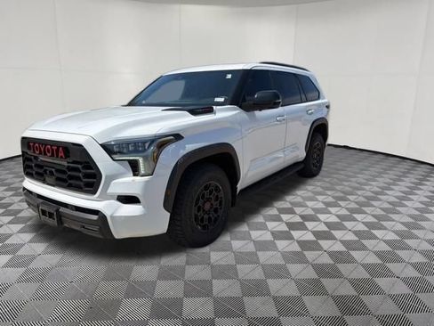 Used 2025 Toyota Sequoia TRD Pro w/ Tow Technology Package AWD/4WD image 12