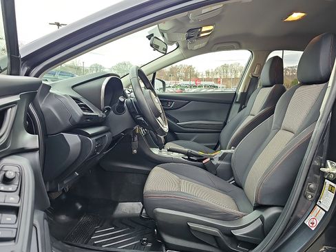 Used 2019 Subaru Crosstrek 2.0i Premium w/ Eyesight System image 13