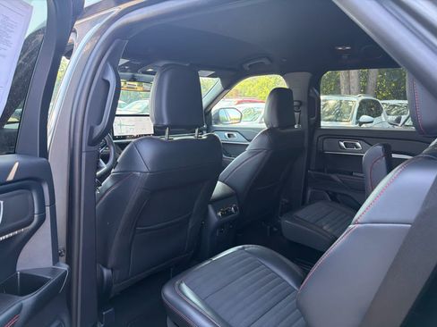 Used 2026 Ford Explorer ST-Line AWD/4WD image 6