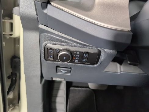 New 2025 Ford Bronco Outer Banks image 17