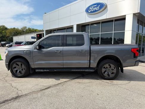 Used 2022 Ford F150 Lightning Lariat w/ Equipment Group 511A High AWD/4WD image 4