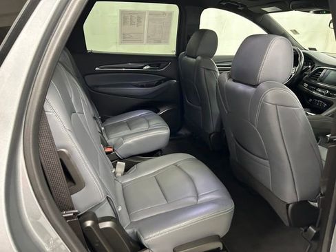 Used 2024 Buick Enclave Essence w/ Experience Buick Package AWD/4WD image 14