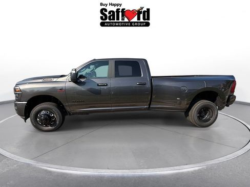New 2026 RAM 3500 Big Horn AWD/4WD image 4