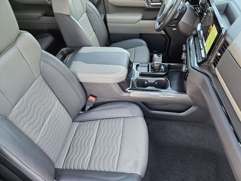 Certified 2026 Chevrolet Silverado 1500 ZR2 image 19