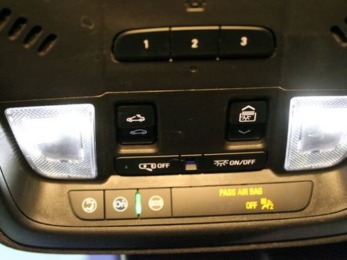 Used 2023 Cadillac XT4 Sport w/ Sun And Sound Package AWD/4WD image 30
