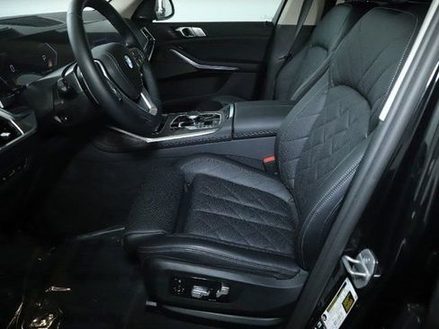 Certified 2026 BMW X7 xDrive40i AWD/4WD image 19