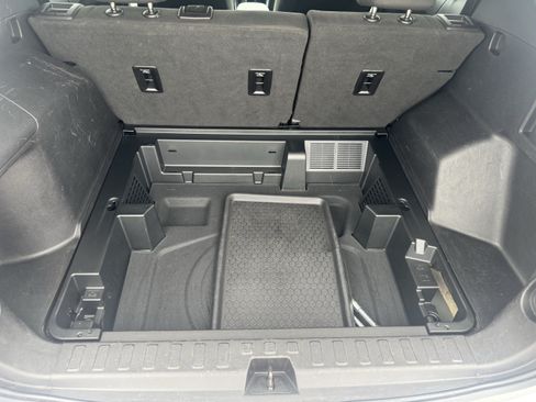 Used 2018 Chevrolet Equinox LT AWD/4WD image 5
