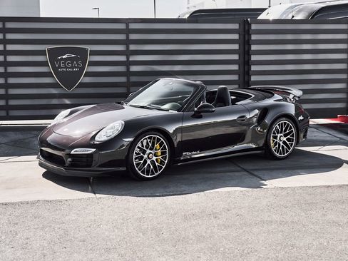 Used 2014 Porsche 911 Turbo S AWD/4WD image 4