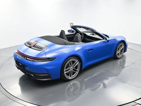 Used 2025 Porsche 911 Carrera image 44