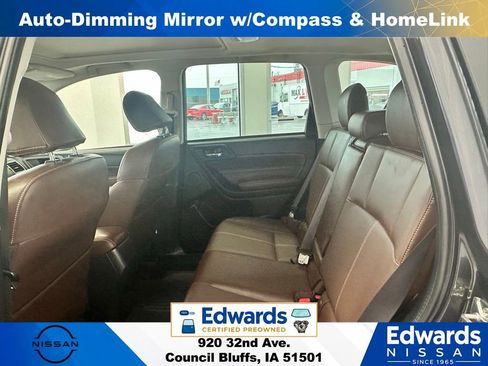 Used 2018 Subaru Forester 2.5i Touring w/ Popular Package #2 AWD/4WD image 17