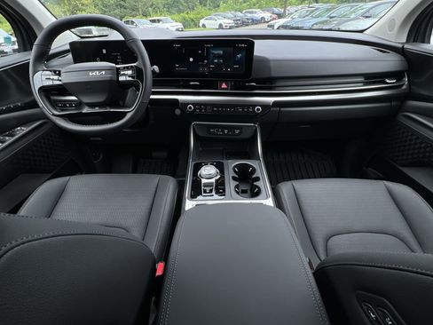New 2027 Kia Carnival SX Prestige FWD image 29