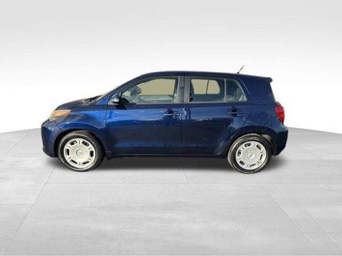 Used 2013 Scion xD image 12