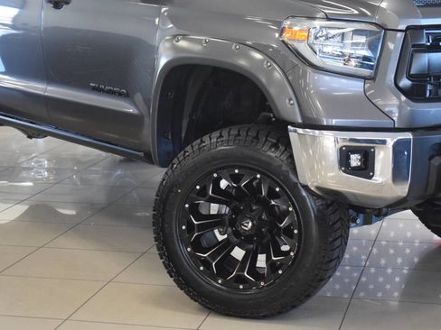 Used 2016 Toyota Tundra SR5 w/ TRD Off Road Package AWD/4WD image 4