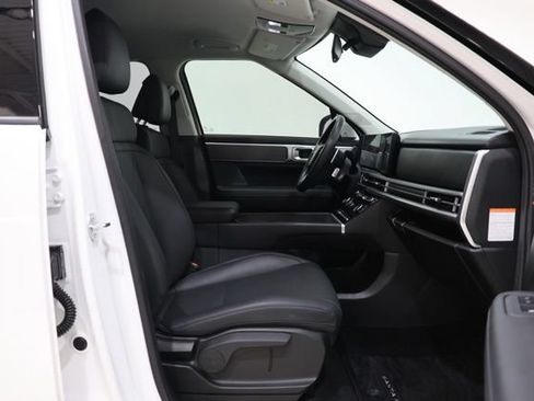 Used 2026 Hyundai Santa Fe SEL AWD/4WD image 34