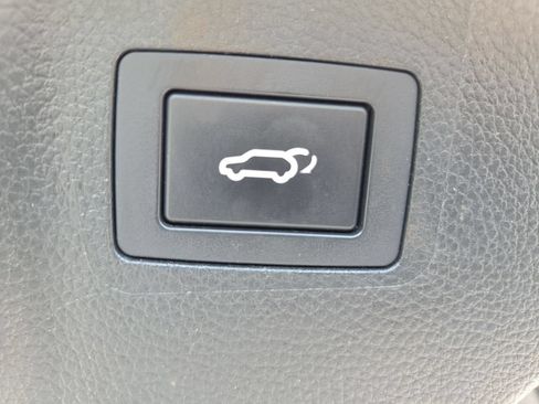 Used 2019 Hyundai Santa Fe XL FWD image 29