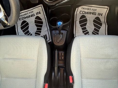 Used 2018 Toyota Prius C One image 16