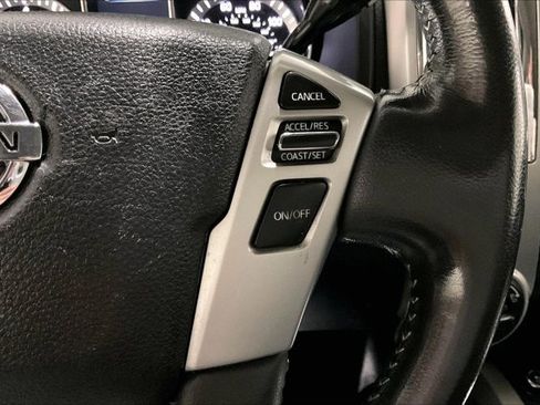 Used 2018 Nissan Titan PRO-4X w/ Pro-4x Convenience Package image 19