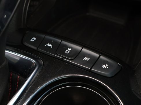 Used 2023 Chevrolet TrailBlazer RS w/ Convenience Package FWD image 19