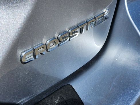 Certified 2025 Subaru Crosstrek 2.5i Limited w/ Crosstrek Mirror Package image 10