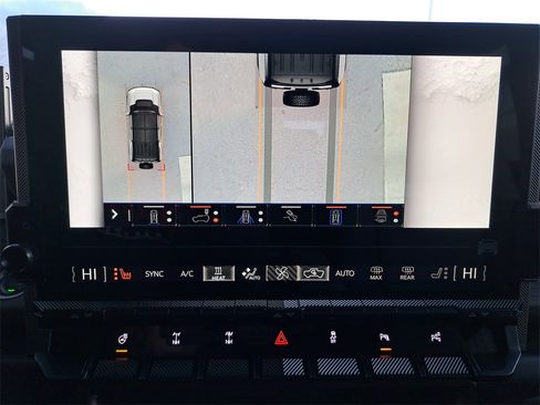 New 2025 GMC Hummer EV 2X w/ Extreme Off-Road Package image 35