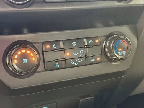 Used 2020 Ford F350 XL w/ STX Appearance Package AWD/4WD image 15