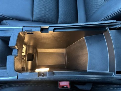 Used 2017 Chevrolet Impala LT image 19