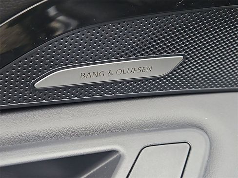 New 2025 Audi Q5 Premium Plus image 13