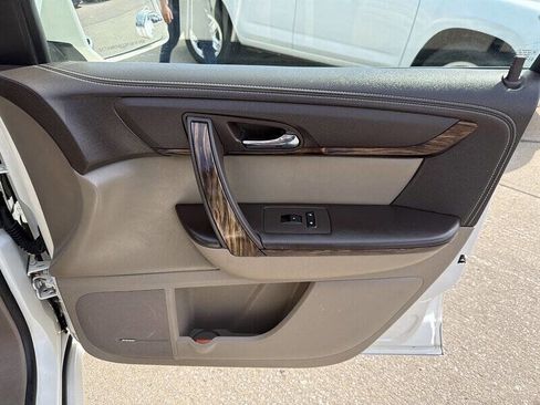 Used 2014 GMC Acadia Denali AWD/4WD image 25