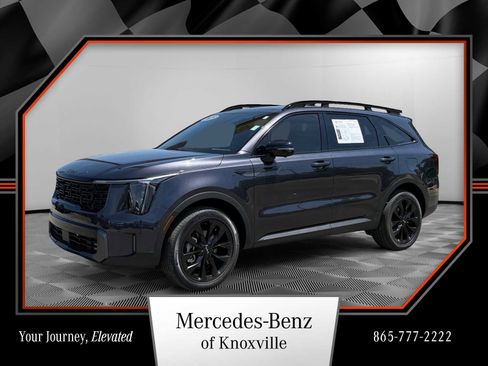 Used 2025 Kia Sorento SX Prestige w/ Olive Brown Leather Package AWD/4WD image 1