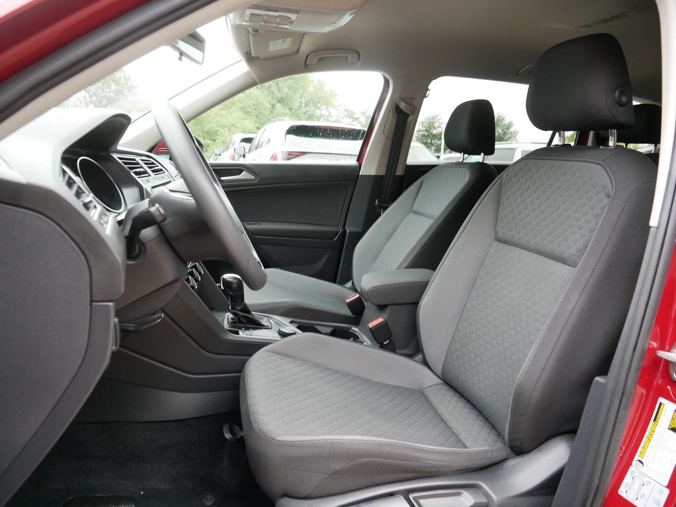 Used 2019 Volkswagen Tiguan S AWD/4WD image 34