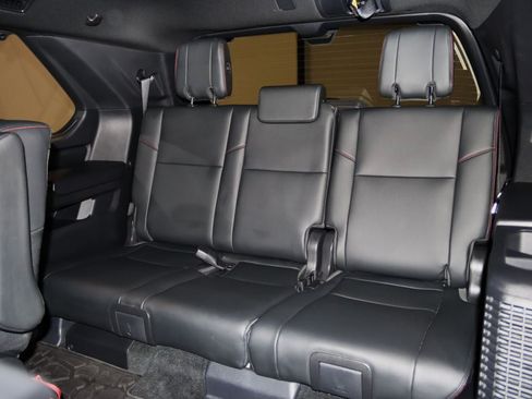 Used 2025 Toyota Sequoia TRD Pro AWD/4WD image 15