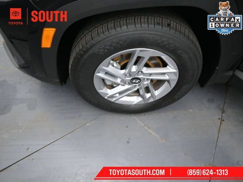 Used 2025 Hyundai Tucson SE AWD/4WD image 33
