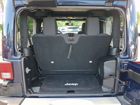 Used 2013 Jeep Wrangler Sahara w/ Connectivity Group AWD/4WD image 29