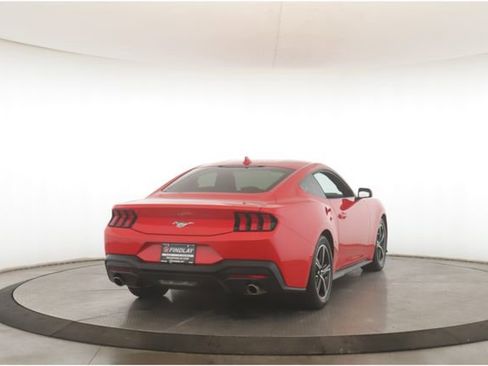 Used 2024 Ford Mustang Coupe image 7