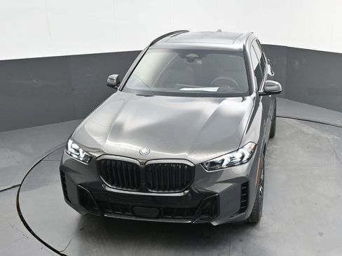 New 2026 BMW X5 xDrive50e image 47